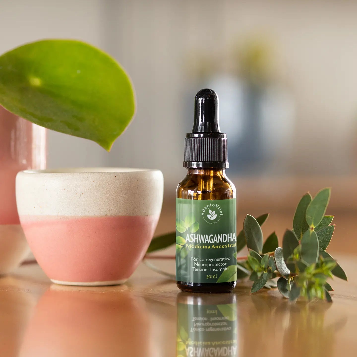 Extracto de Ashwagandha - Manejo del estrés y equilibrio hormonal natural